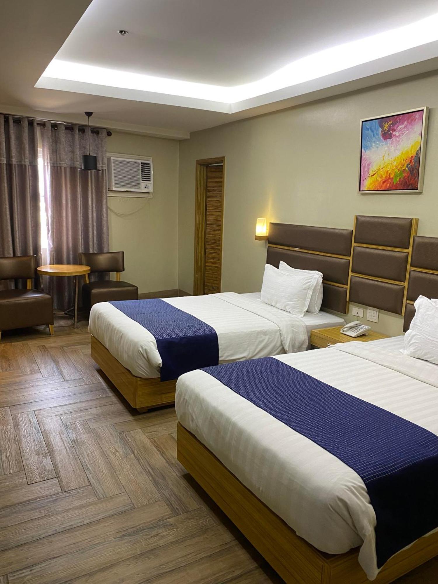 Sun Star Grand Hotel Manilla Buitenkant foto